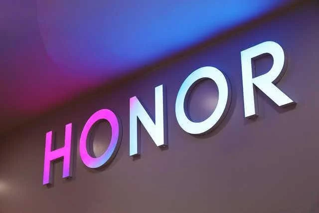 Honor Snapdragon 6 Gen 1li telefon hazirliyor